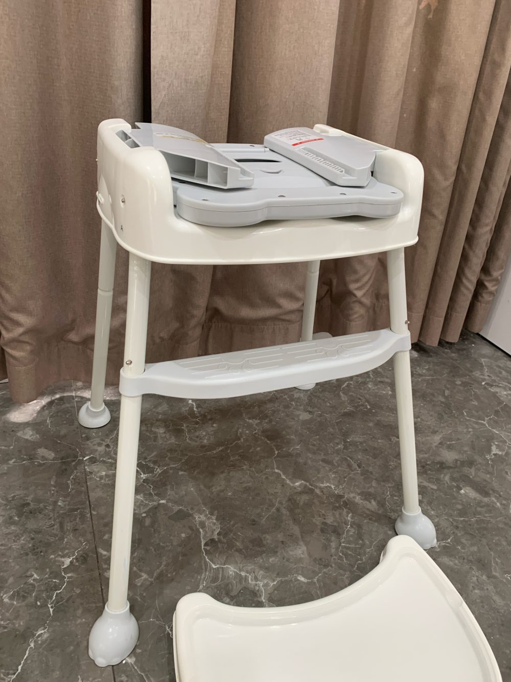 Ghế ăn dặm gấp gọn Ifam hoạ tiết gấu xám ( ghế cao 55cm) - Ảnh 4