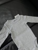 Set 2 bodysuit dài tay H&M màu trắng/xám (size 4→6m) - Ảnh 11