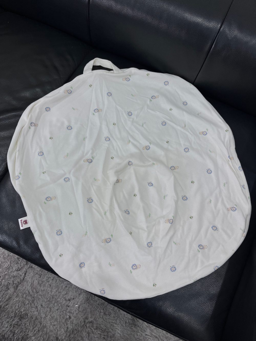 Set vỏ gối chống trào ngược, chăn và ủ choàng vải sợi tre Bunny họa tiết sư tử - Ảnh 21