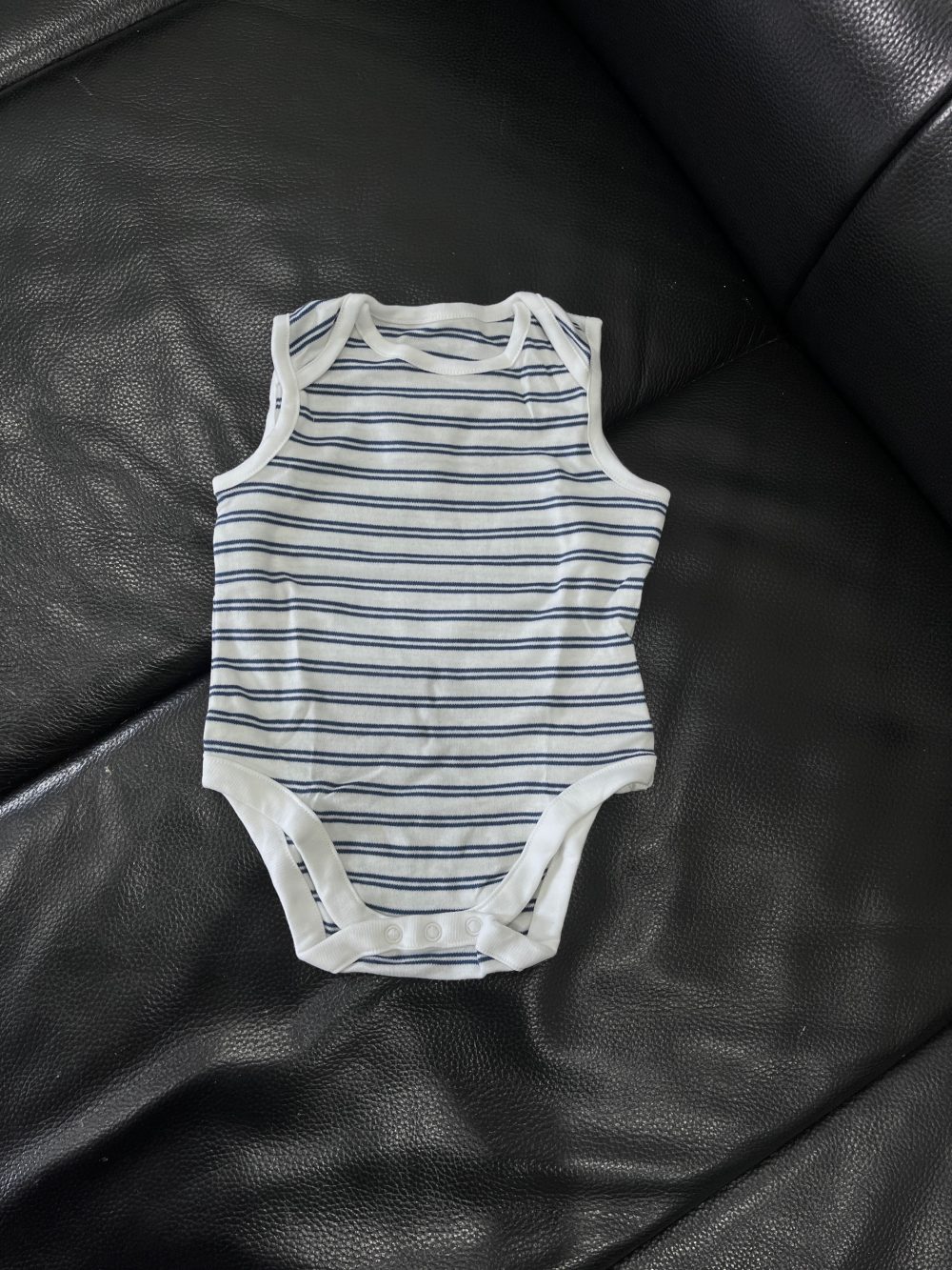 Set 2 bộ bodysuit Mothercare màu xanh kèm bodysuit Carter’s màu xanh (size 6 →9m) - Ảnh 18