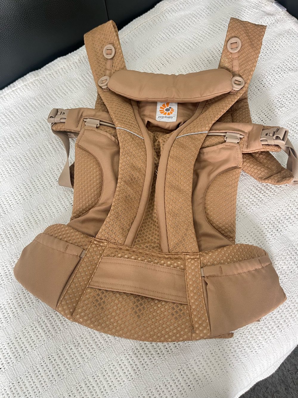 Địu Ergobaby Omni Breeze màu Camel Brown ( size:0->48m ~ 3kg2->20kg) - Ảnh 10