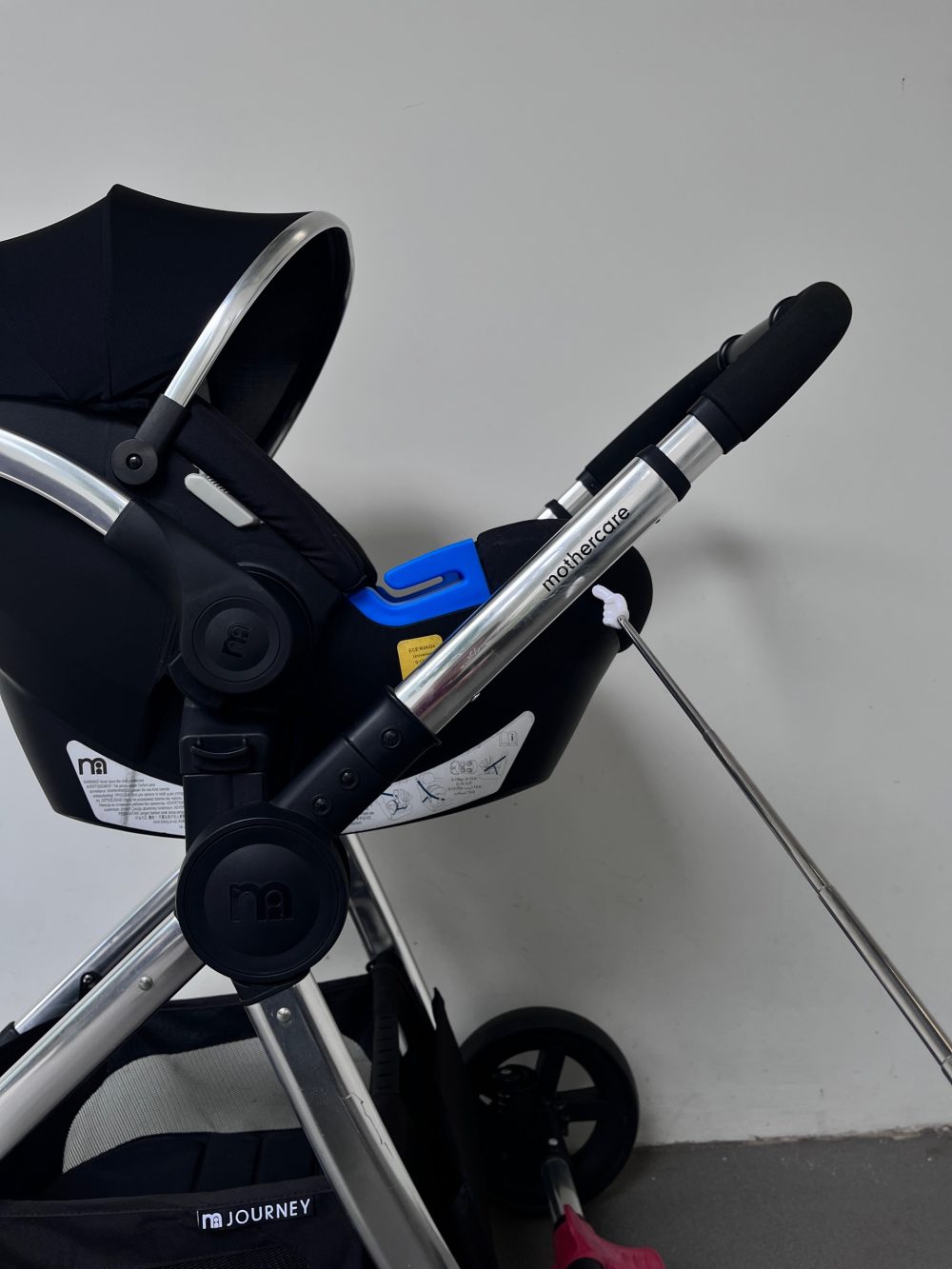 Xe đẩy Mothercare Journey màu đen (0→15kg) - Ảnh 26