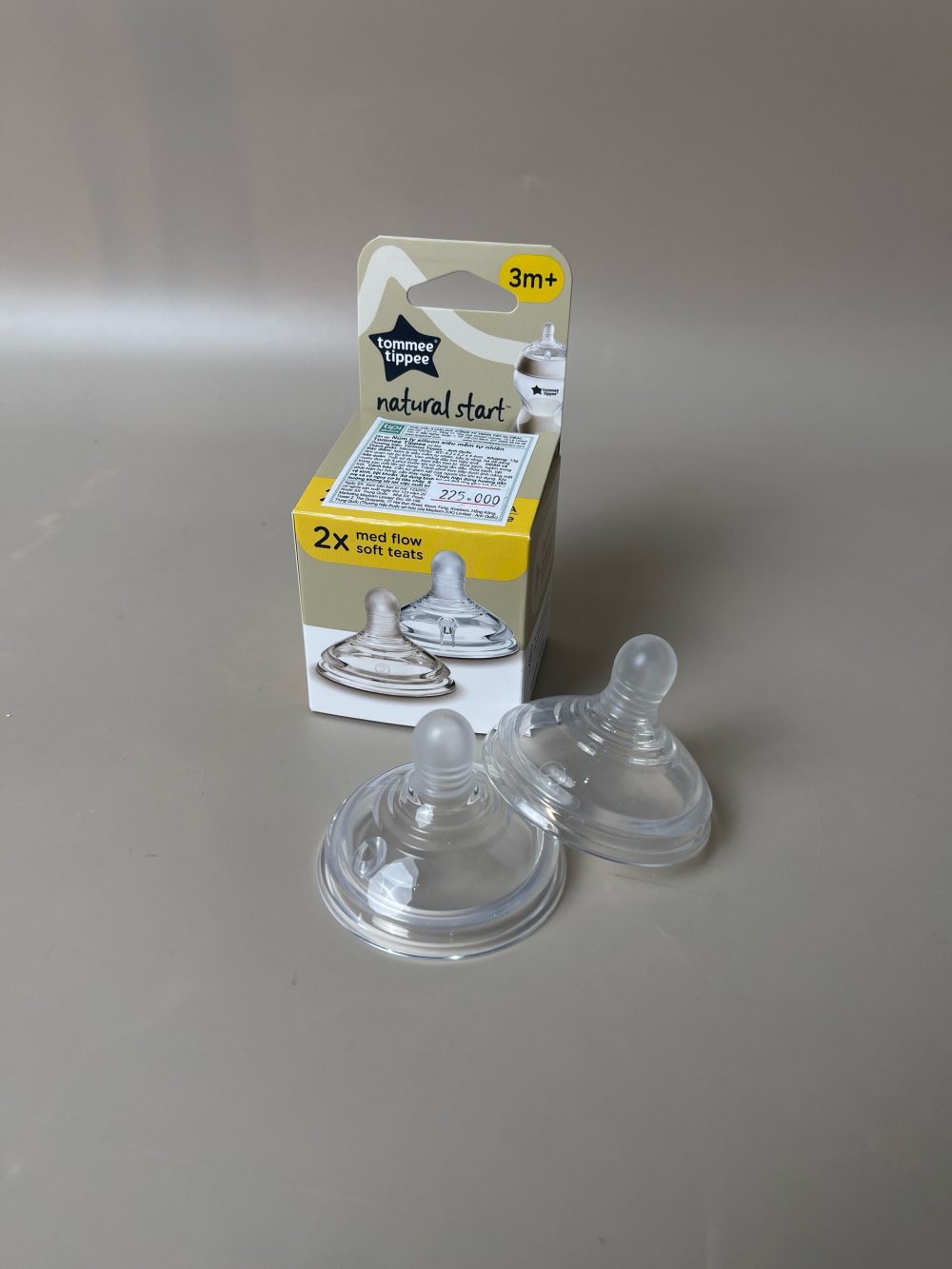 Núm ty silicon Tommee Tippee ( vỉ đôi, size: 3m+) - Ảnh 2