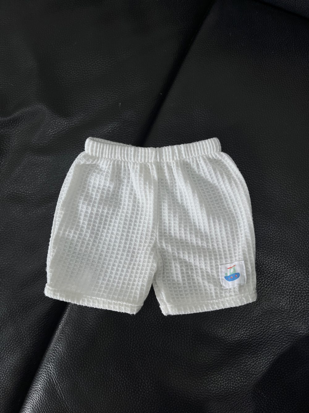 Set đồ bộ ngắn tay MoneBebé màu trắng kèm 2 yếm và 1 bodysuit Carter’s màu xanh (size 3→9m) - Ảnh 25