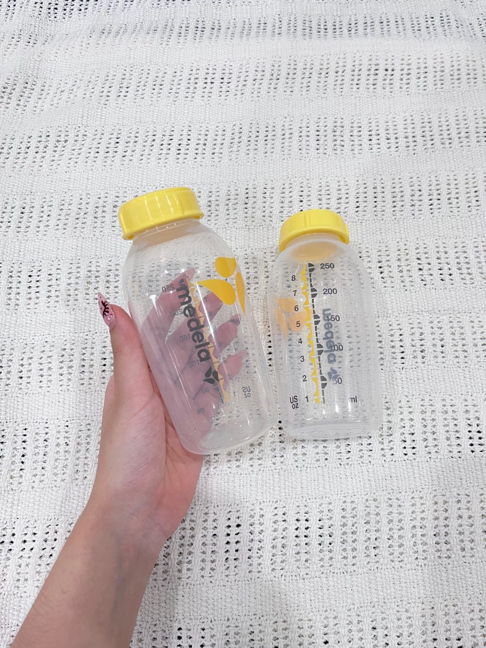 Set 2 bình trữ sữa Medela 250ml (full box) - Ảnh 10