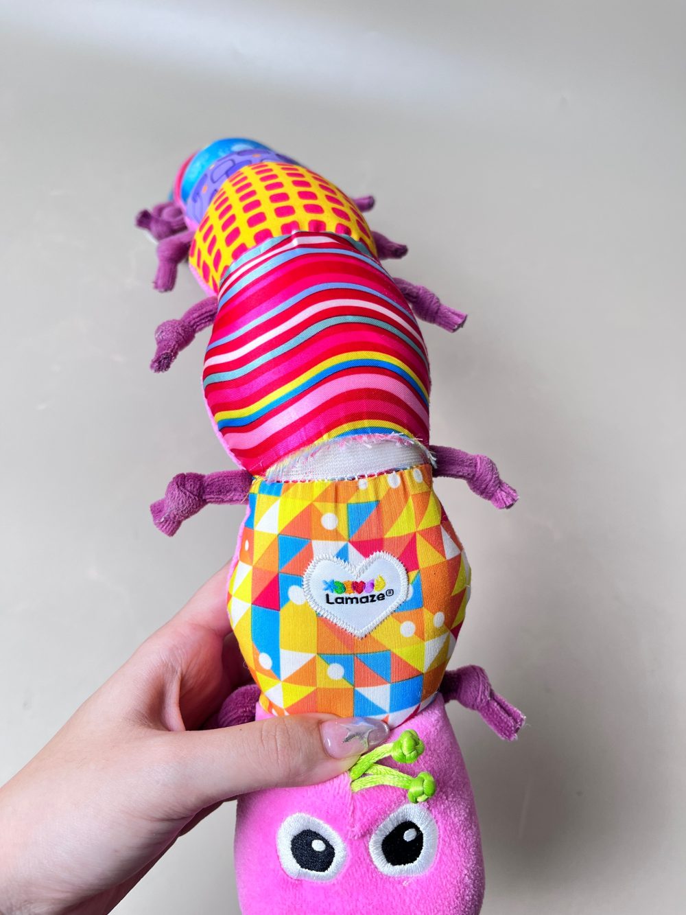 Set thú nhồi bông đồ chơi Tomy Lamaze, K’s kids hình sâu dài và sách vải Jollybaby chủ đề đuôi khủng long - Ảnh 11