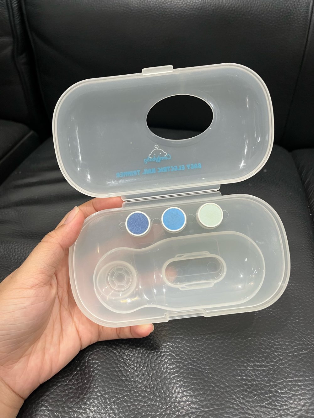 Máy dũa móng tay Comfybaby màu trắng viền xanh ( full box) - Ảnh 11