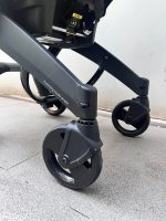 Xe đẩy kết hợp ghế ngồi ô tô Doona màu đen, tặng kèm đệm xe đẩy và miếng lót ô tô (1,8→13,6kg, còn túi đựng) - Ảnh 23