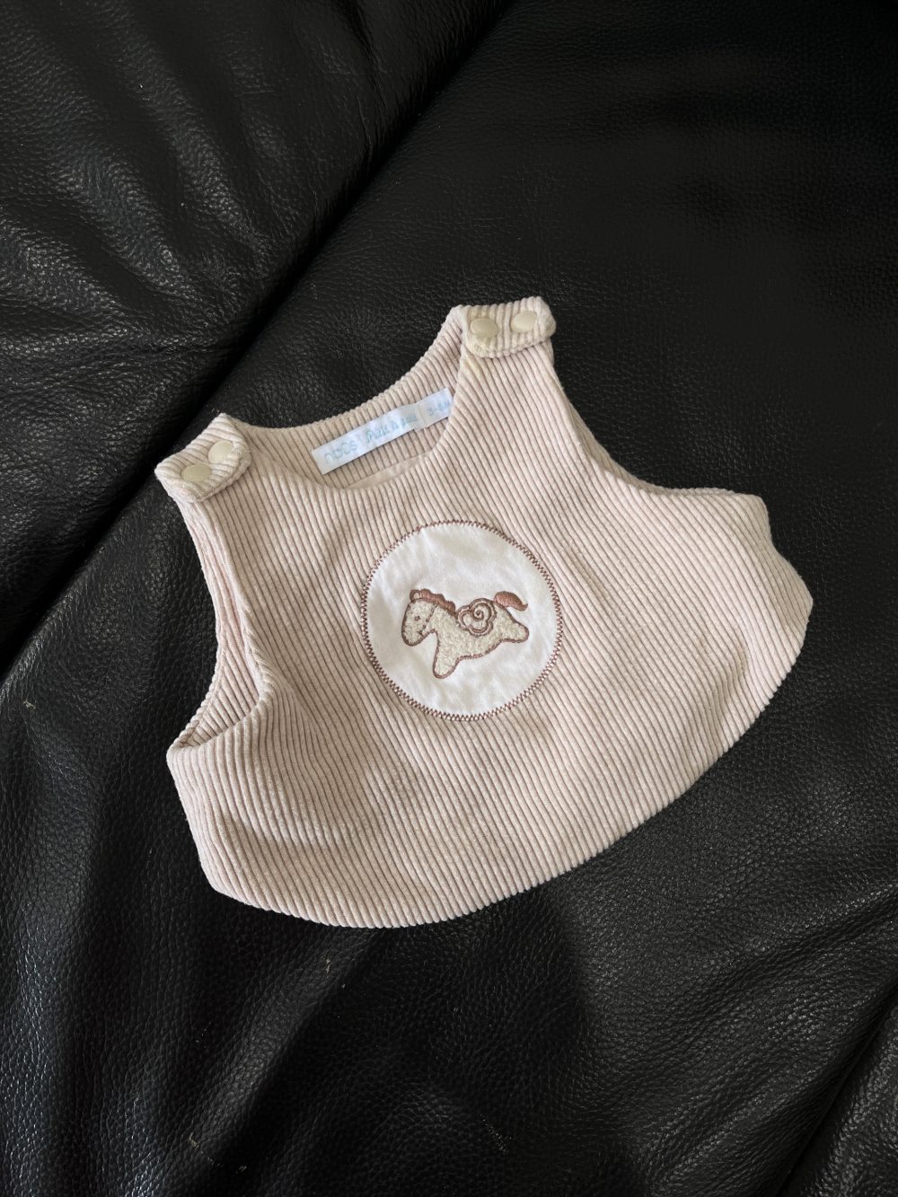 Set 2 áo gile màu be Nous và Nubes tặng kèm bộ dài tay No brand màu trắng (size 3→6m) - Ảnh 7