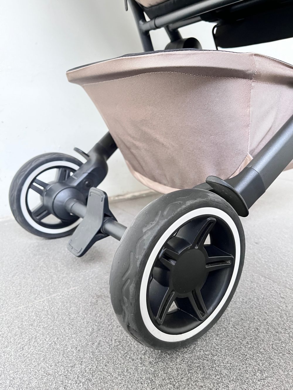 Xe đẩy Joolz Aer Plus màu Sandy Taupe( size: 0->4y, tối đa 22kg) - Ảnh 28