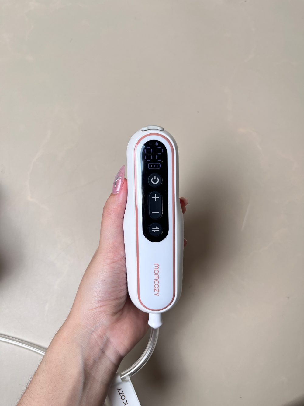 Máy hút sữa Momcozy V2 Pro cup hồng (full box) - Ảnh 3
