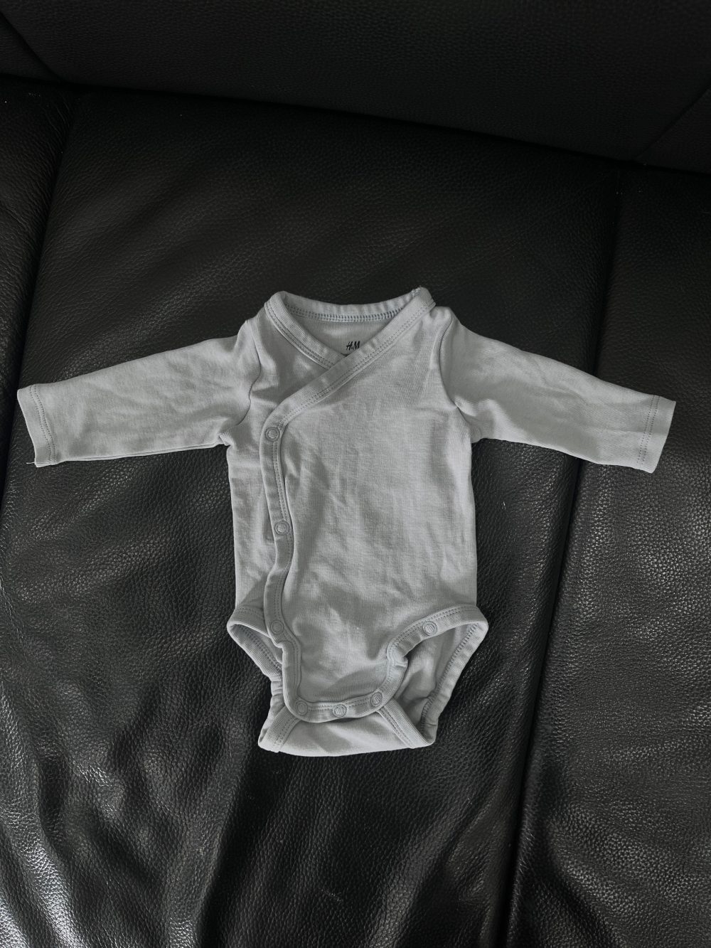Set 3 bộ bodysuit đáp chéo H&M màu xanh/trắng (size 0→1m) - Ảnh 18