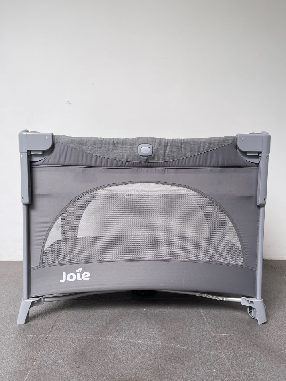 Cũi gấp gọn Joie Kubbie Sleep Foggy Gray ( còn túi đựng) - Ảnh 9