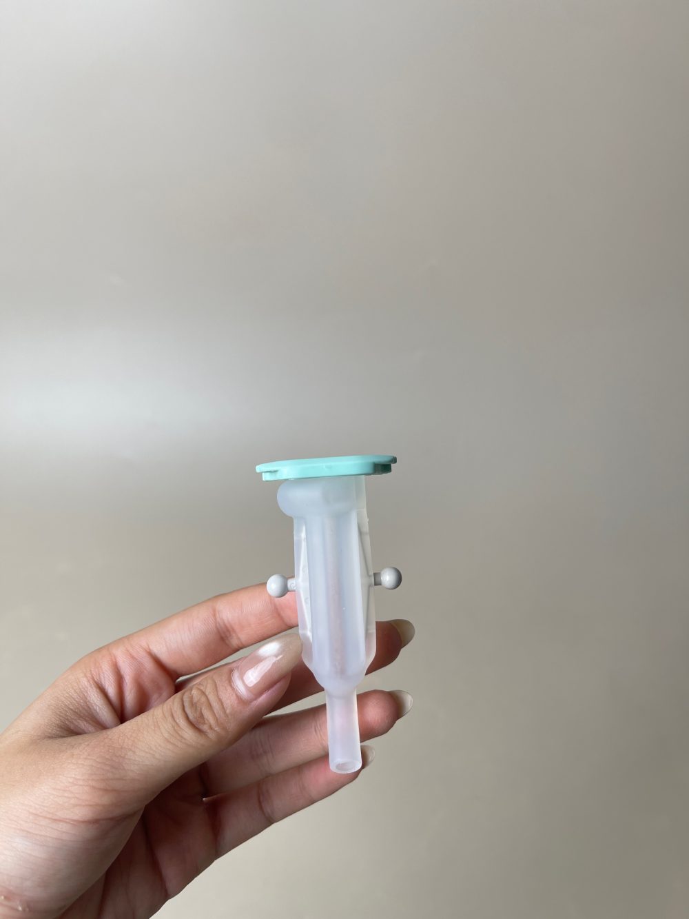 Máy hút sữa Willow 360 ( full box) kèm thêm phụ kiện Container & Flange - Ảnh 11