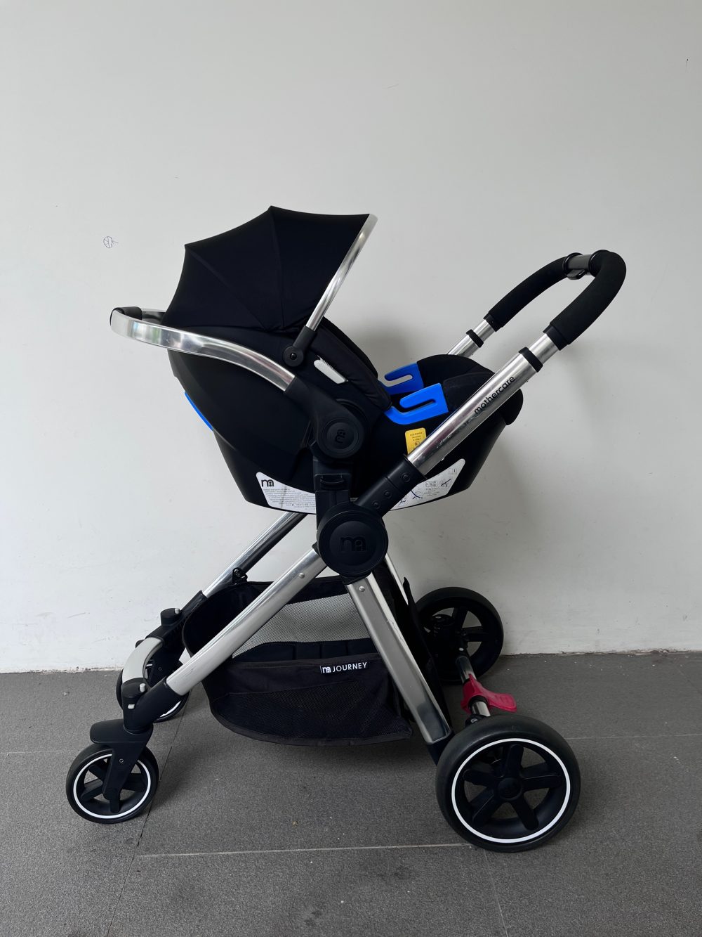 Xe đẩy Mothercare Journey màu đen (0→15kg) - Ảnh 24