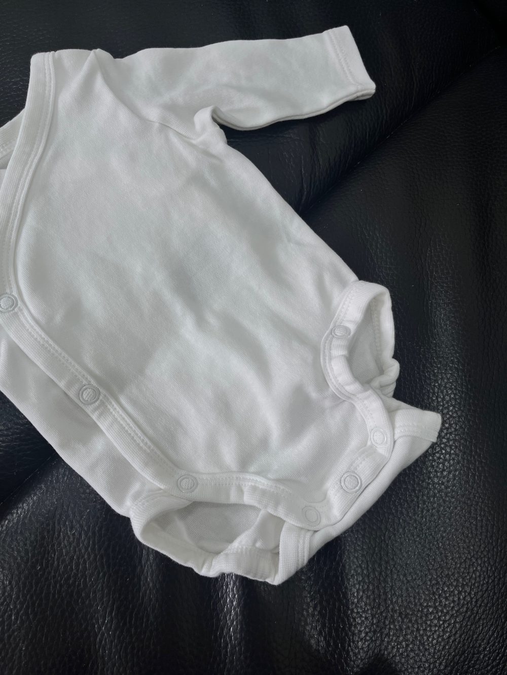 Set 3 bộ bodysuit đáp chéo H&M màu xanh/trắng (size 0→1m) - Ảnh 8