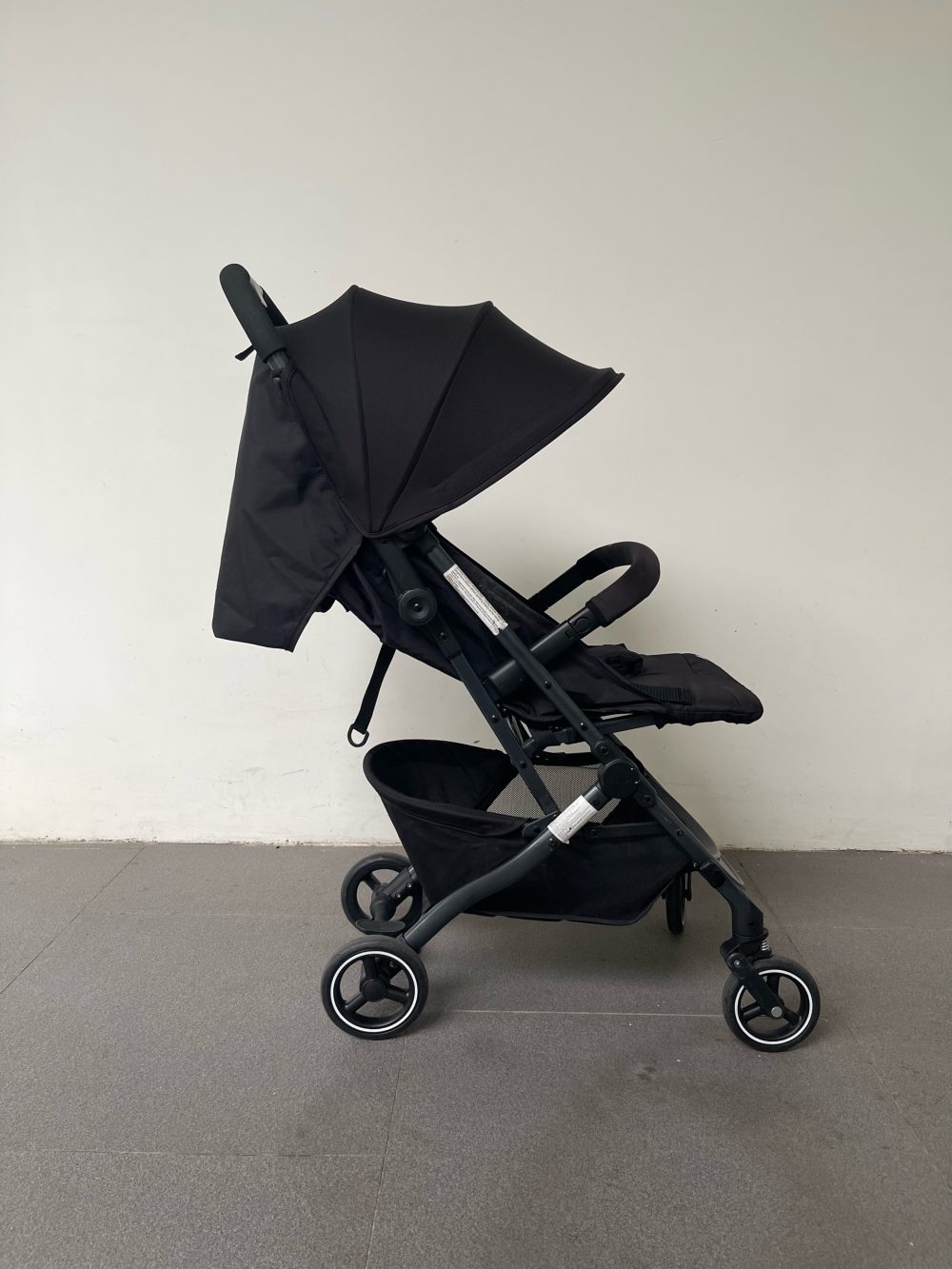 Xe đẩy Evenflo Pilot LT Ultra Compact (0-15kg) - Ảnh 6