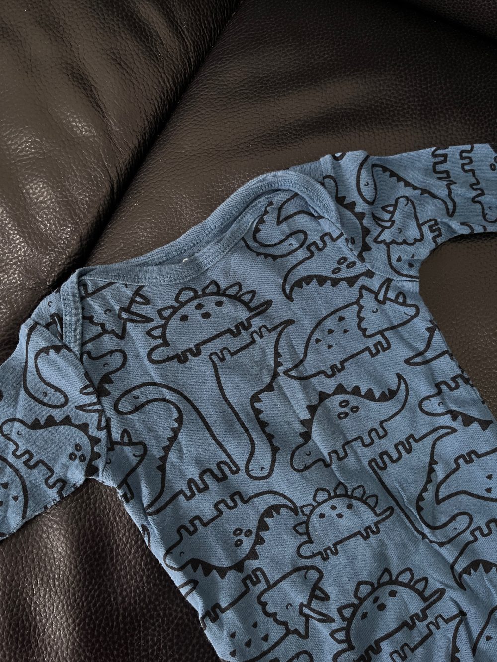 Set 3 bodysuit Gerber màu xanh họa tiết khủng long (size 3→6m) - Ảnh 4