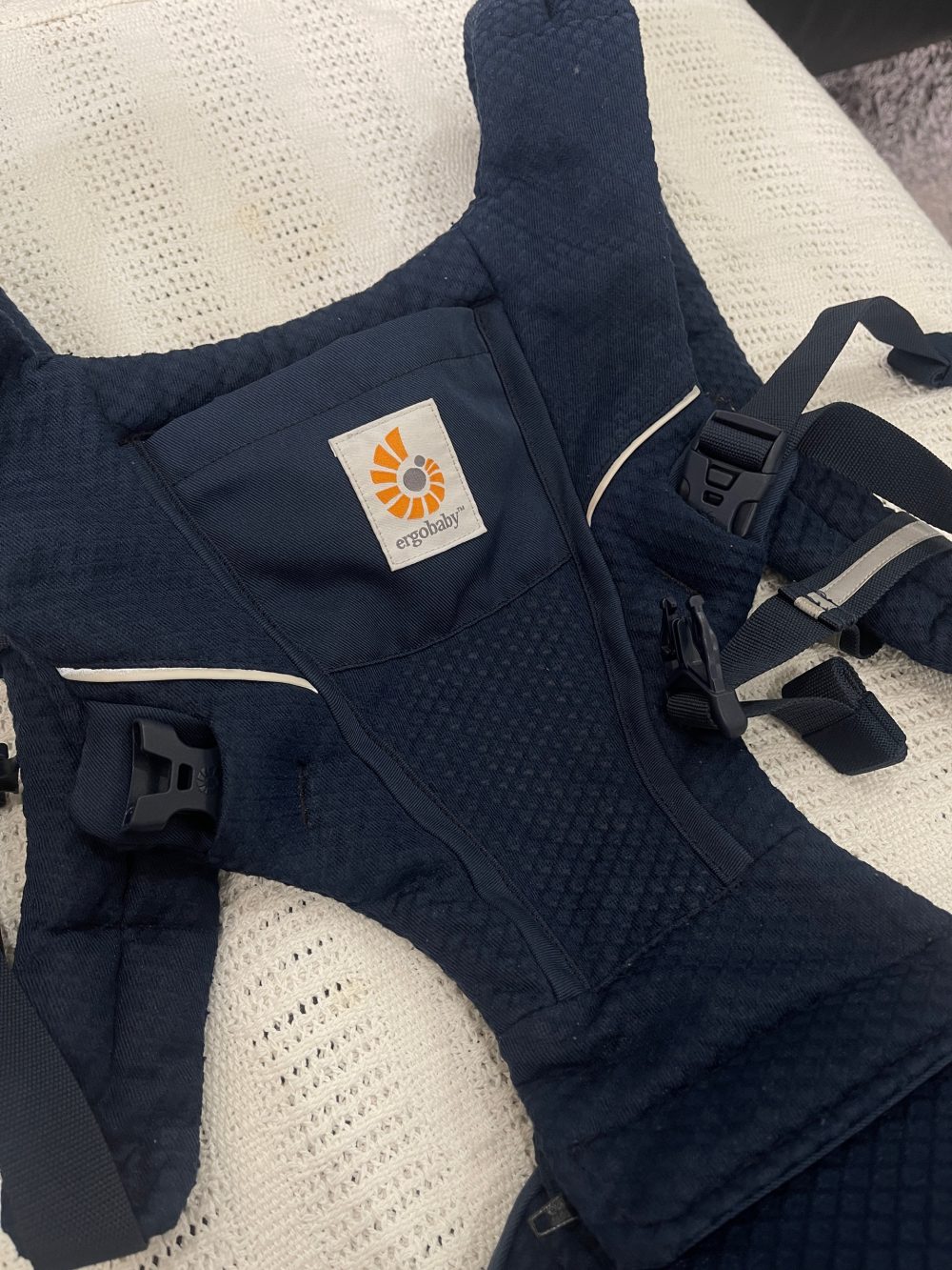Địu cho bé Ergobaby Alta Hip Seat, Midnight Blue (4->48m ~ 5kg5->20kg) - Ảnh 2