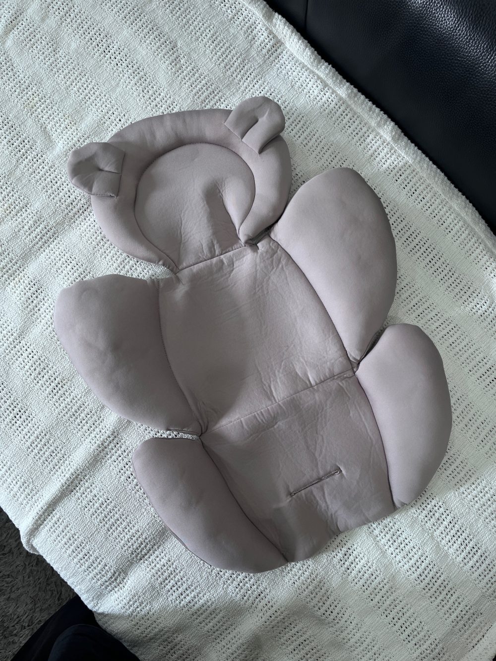Xe đẩy kết hợp ghế ngồi ô tô Doona màu đen, tặng kèm đệm xe đẩy và miếng lót ô tô (1,8→13,6kg, còn túi đựng) - Ảnh 8