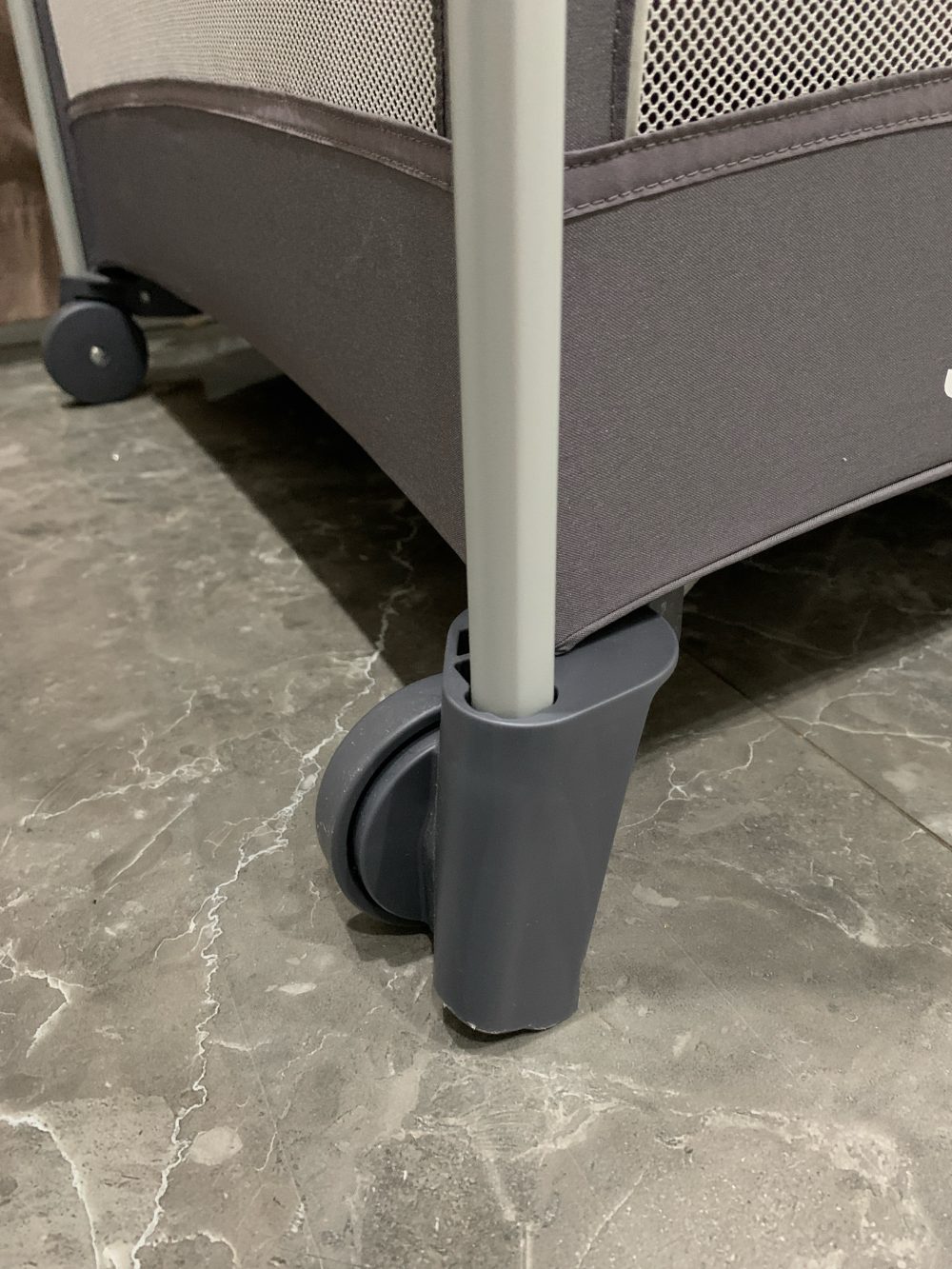 Cũi gấp gọn Joie Commuter Change & Snooze (nobox) - Ảnh 7