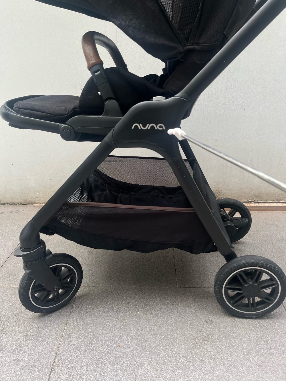 Xe đẩy Nuna Triv màu đen (size: 0–>4y, tối đa 22kg) - Ảnh 17