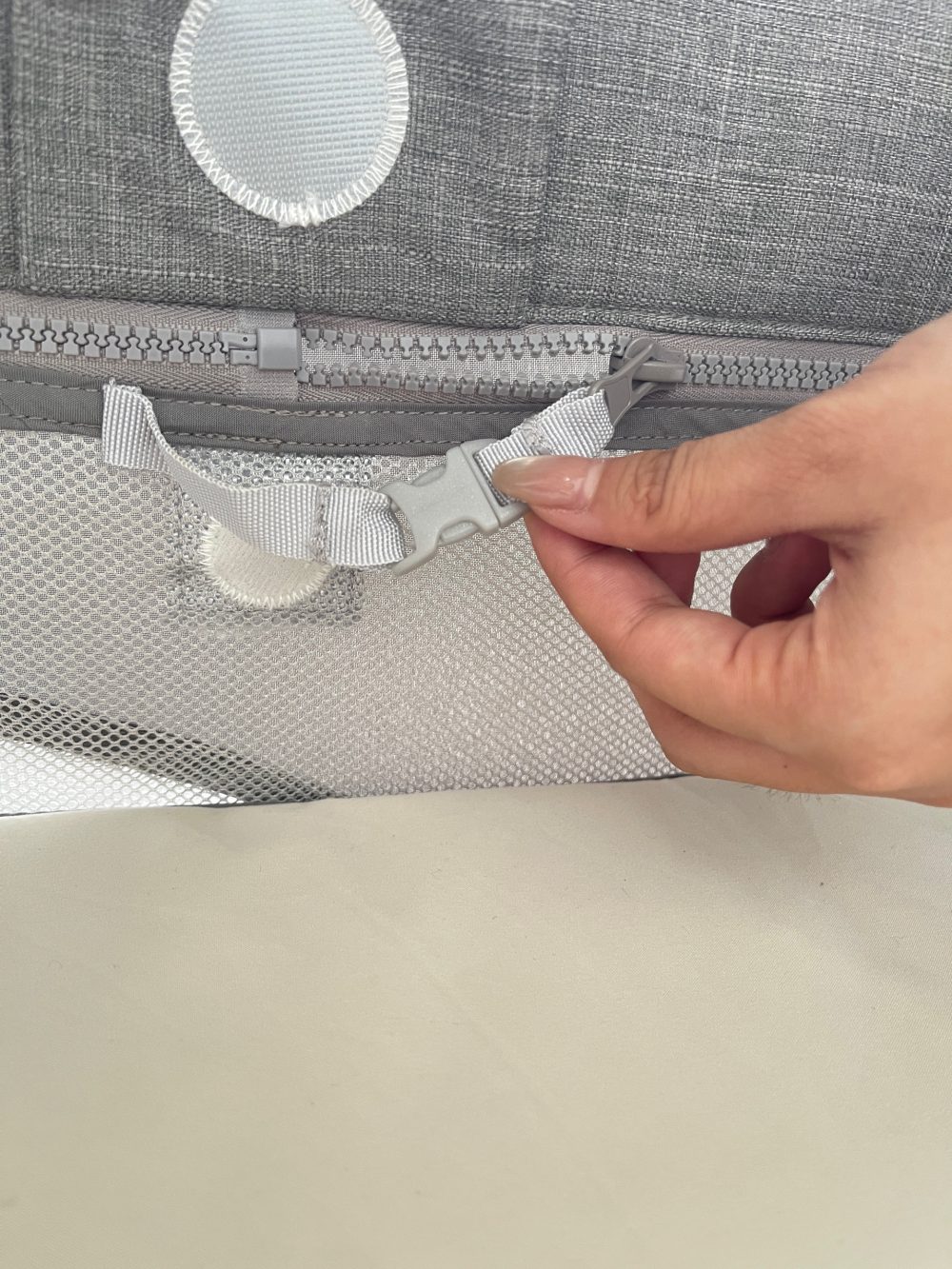 Cũi gấp gọn Joie Kubbie Sleep Foggy Gray ( còn túi đựng) - Ảnh 4