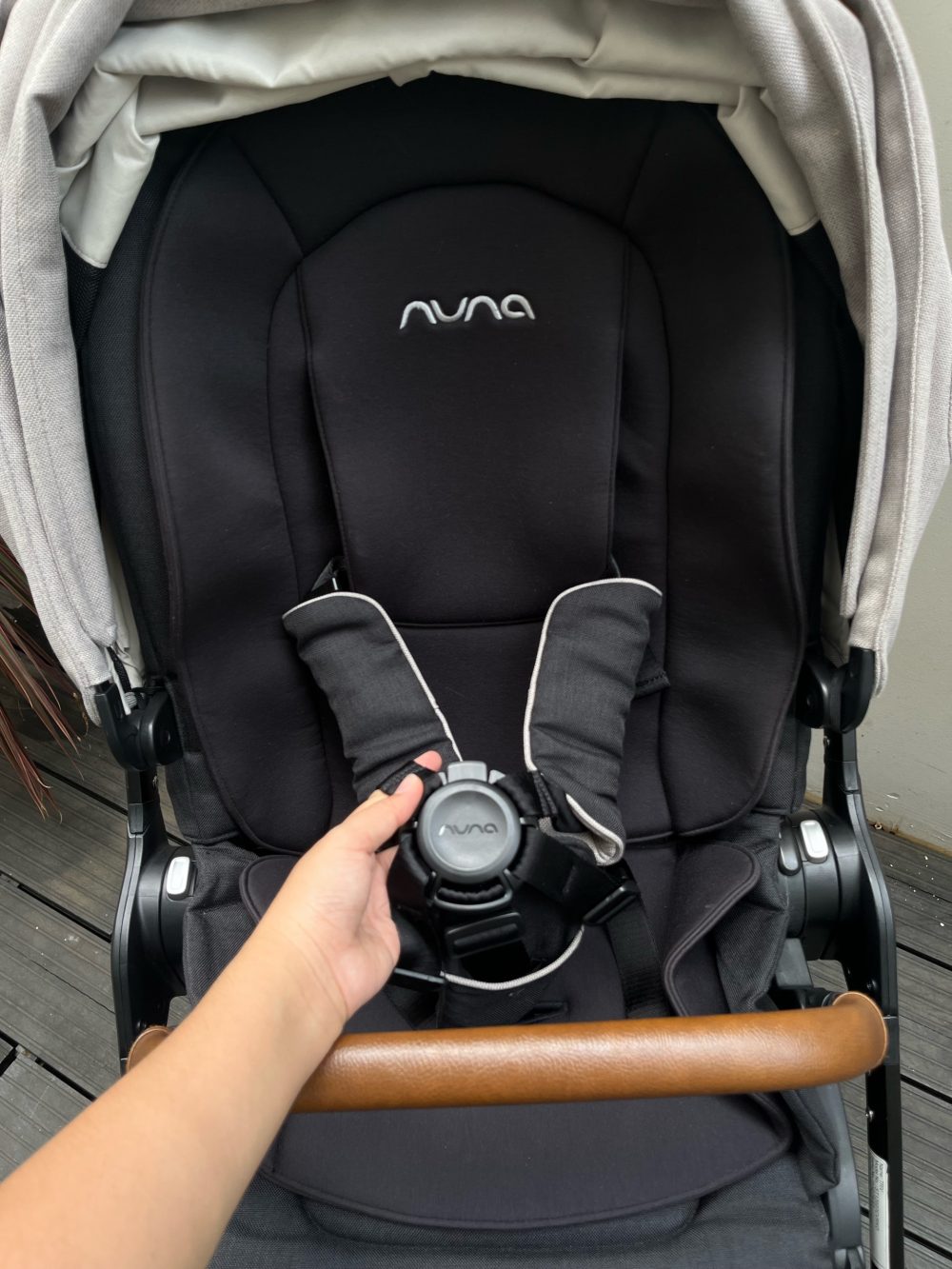 Xe đẩy Nuna Triv màu xám khung đen (size: 0–>4y, tối đa 22kg) - Ảnh 15