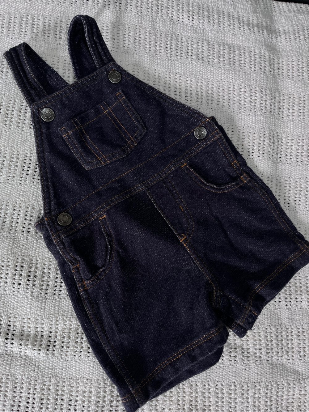 Set đồ bộ ngắn tay MoneBebé màu trắng kèm 2 yếm và 1 bodysuit Carter’s màu xanh (size 3→9m) - Ảnh 18