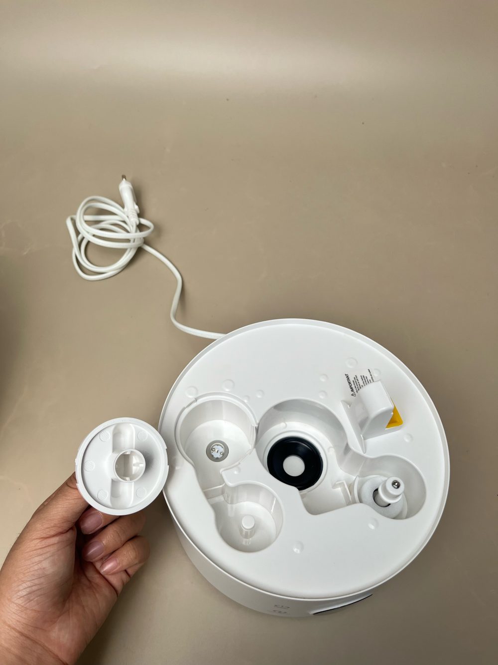 Máy phun sương tạo ẩm Deerma F628S 5L tia UV khử khuẩn ( full box) - Ảnh 3