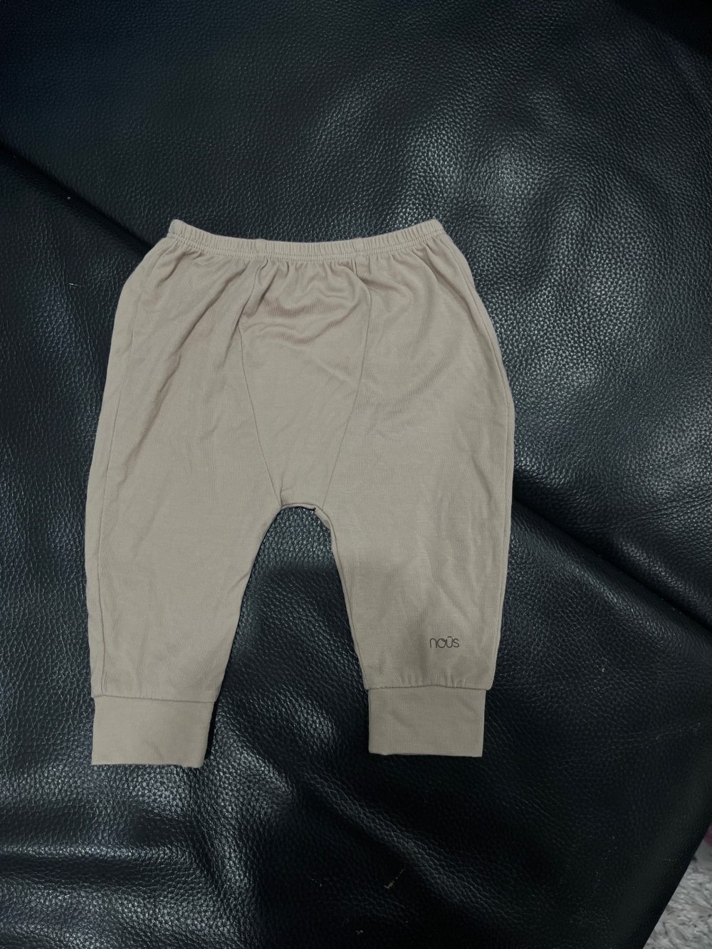 Set 3 bộ Nous màu nâu/be size newborn (kèm 2 mũ và 1 đồ chơi) - Ảnh 5