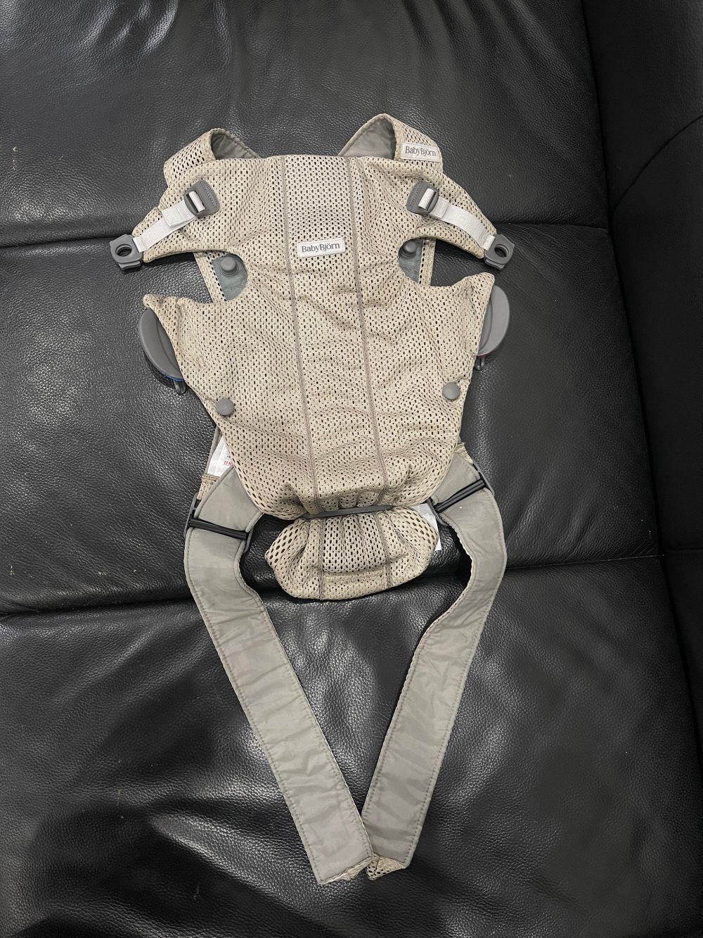 Địu BabyBjorn Baby Carrier Mini Ariy mesh màu grey beige (size: 0m->1y~ 3kg2->11kg) full box (Bill VNQ) - Ảnh 9