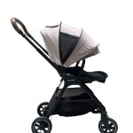 Xe đẩy Nuna Triv màu xám khung đen (size: 0–>4y, tối đa 22kg)