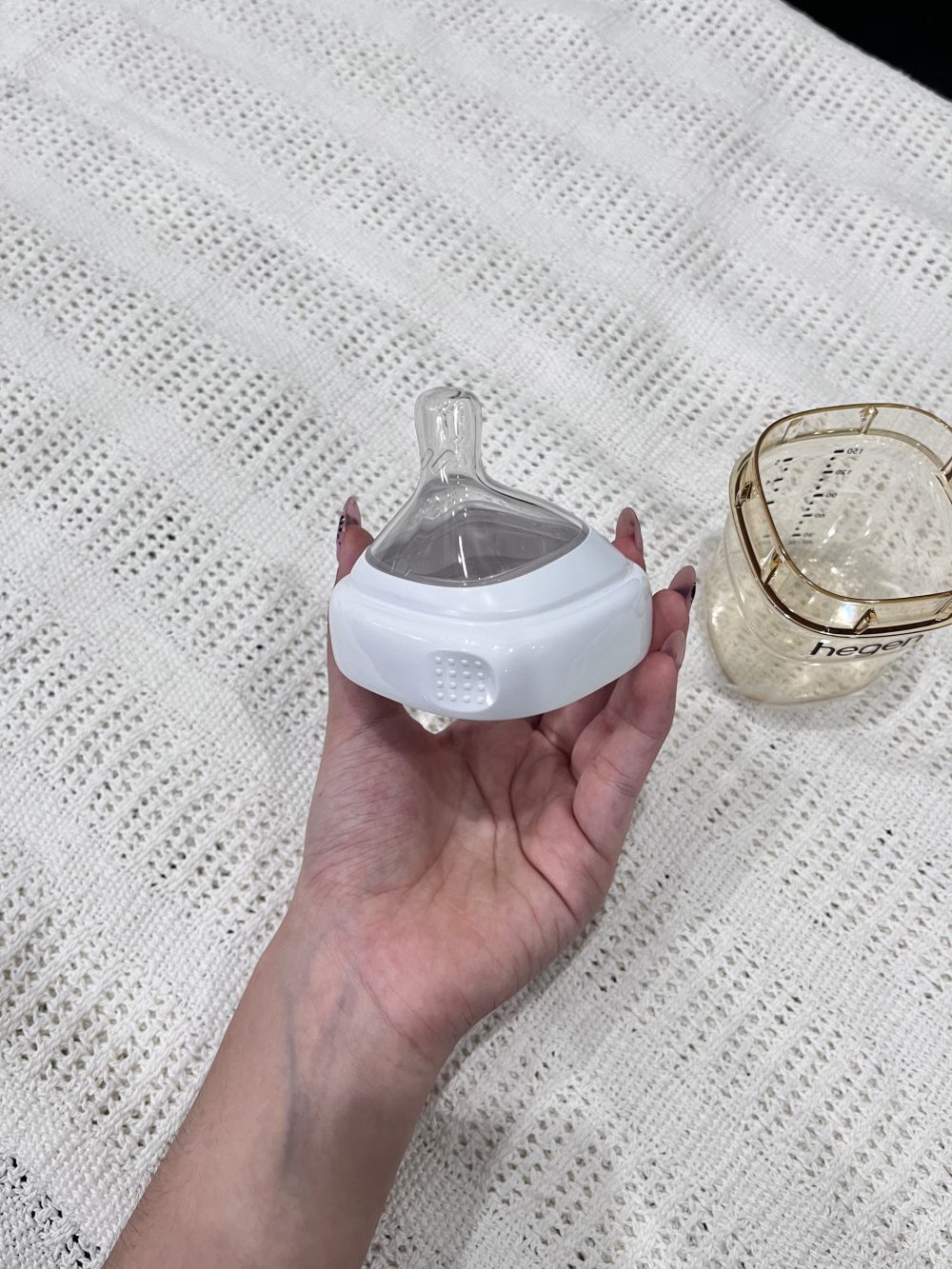 Bình sữa Hegen 150ml kèm nắp màu hồng - Ảnh 8