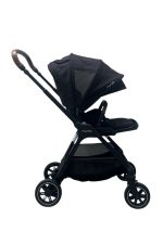 Xe đẩy Nuna Triv màu đen (size: 0–>4y, tối đa 22kg)