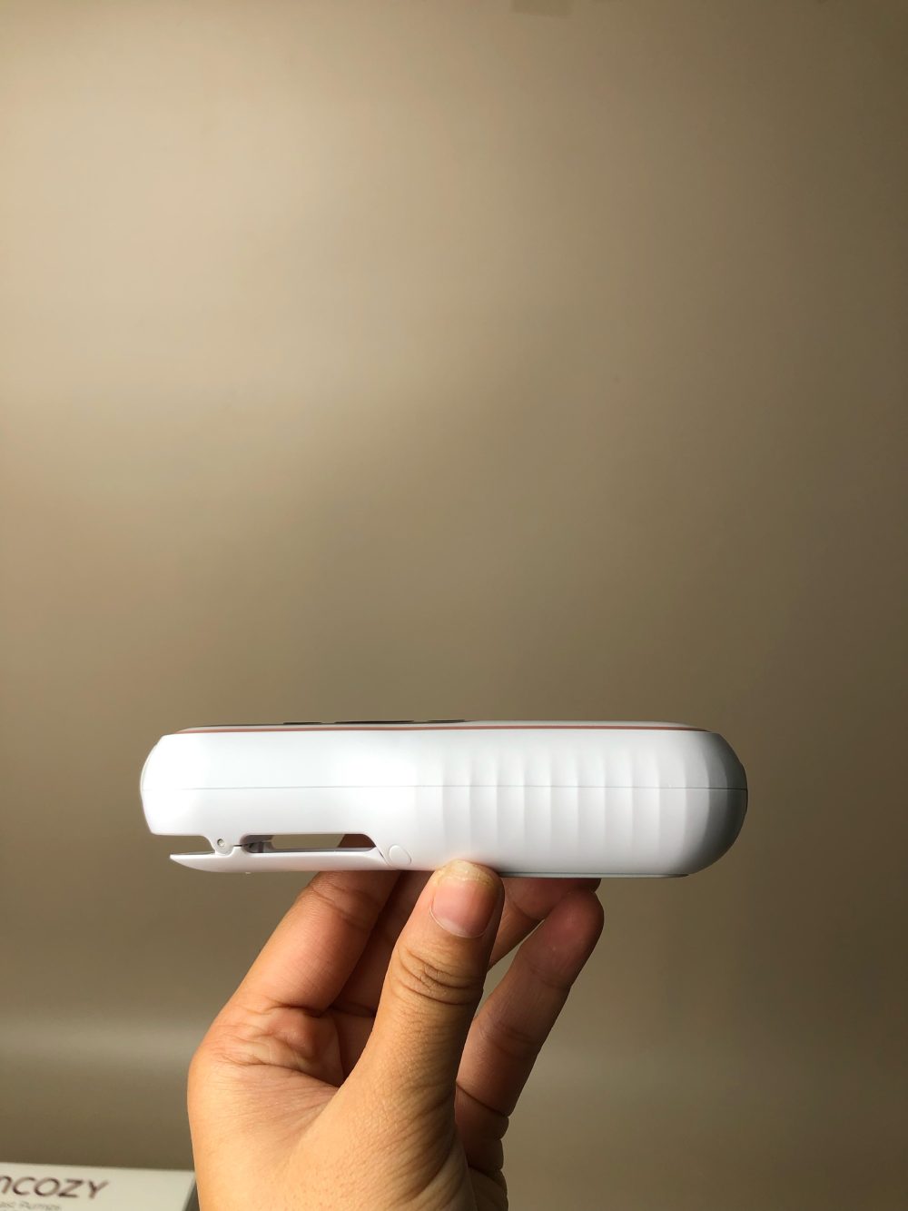 Máy hút sữa Momcozy V2 Pro cup hồng ( full box) - Ảnh 35
