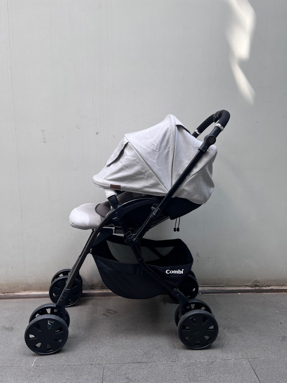 Xe đẩy Combi Crossgo 4 cas màu ghi (size 1→36m, tối đa 15kg) - Ảnh 5