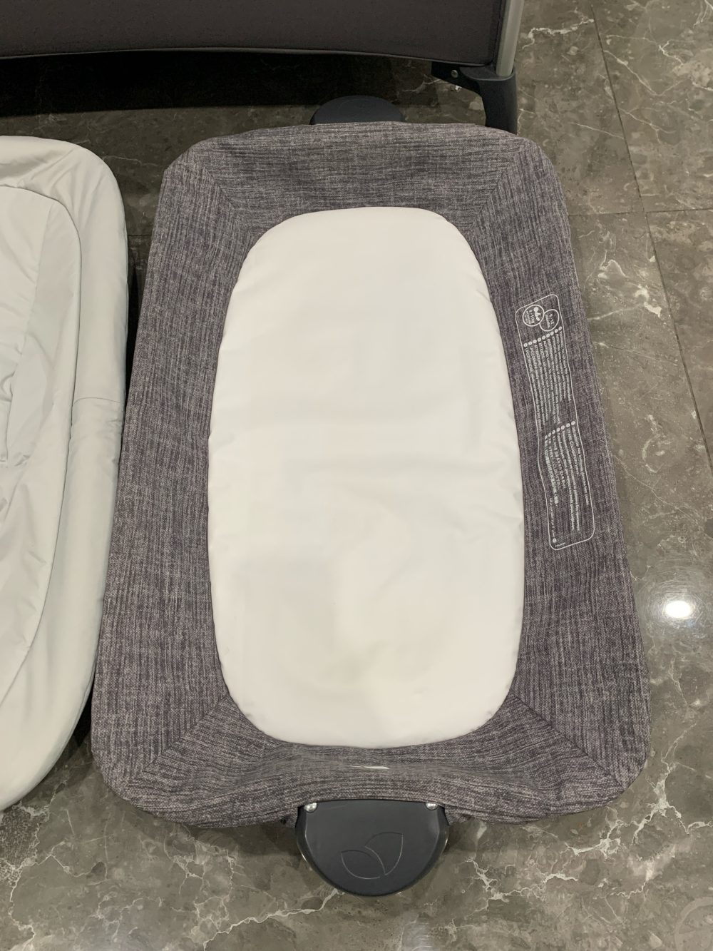 Cũi gấp gọn Joie Commuter Change & Snooze (nobox) - Ảnh 17