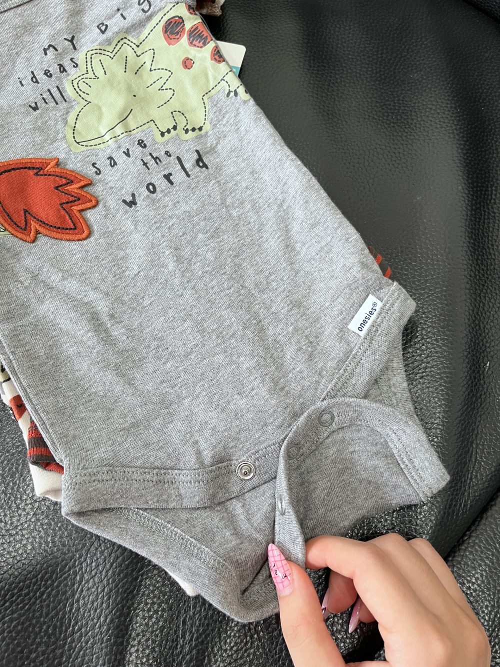 Set 4 bộ bodysuit Gerber chủ đề khủng long (size 6→9m) - Ảnh 2