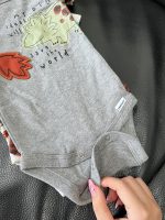 Set 4 bộ bodysuit Gerber chủ đề khủng long (size 6→9m) - Ảnh 2