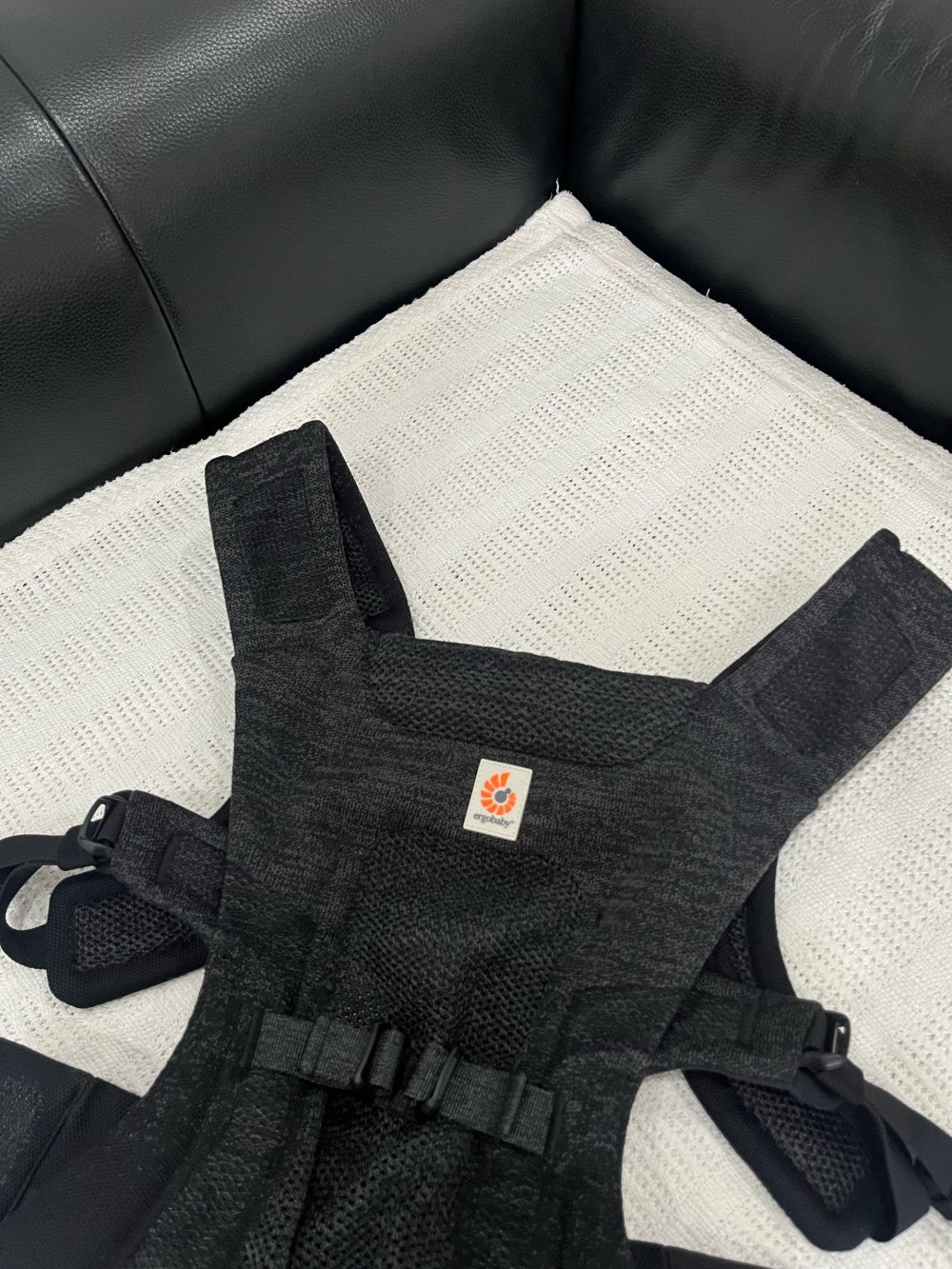 Địu cho bé Ergobaby Aerloom – Charcoal/Black ( size: 3kg2->15kg9 ~ 0->36m) - Ảnh 3