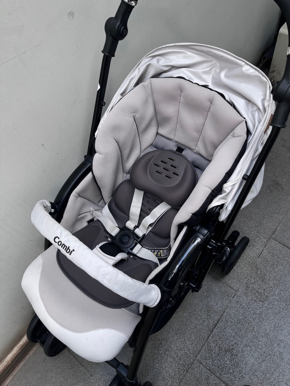 Xe đẩy Combi Crossgo 4 cas màu ghi (size 1→36m, tối đa 15kg) - Ảnh 9
