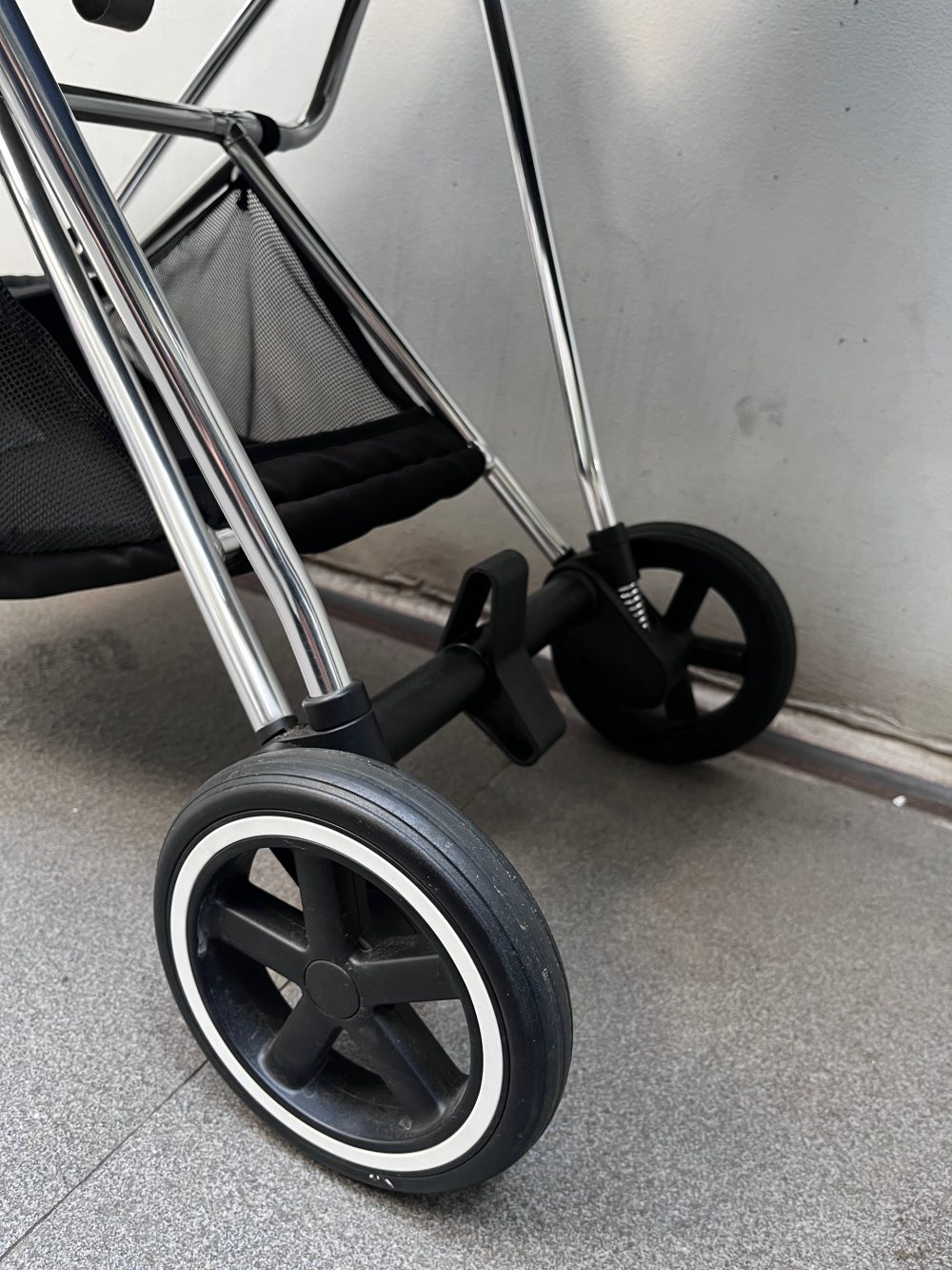 Xe đẩy Cybex mios 3 màu xám khung bạc ( size: 0->4y, tối đa 22kg) kèm adapter và áo mưa cybex - Ảnh 2