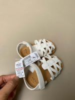 Sandal rọ tập đi Next baby màu trắng (Size: 6->12m) - Ảnh 3