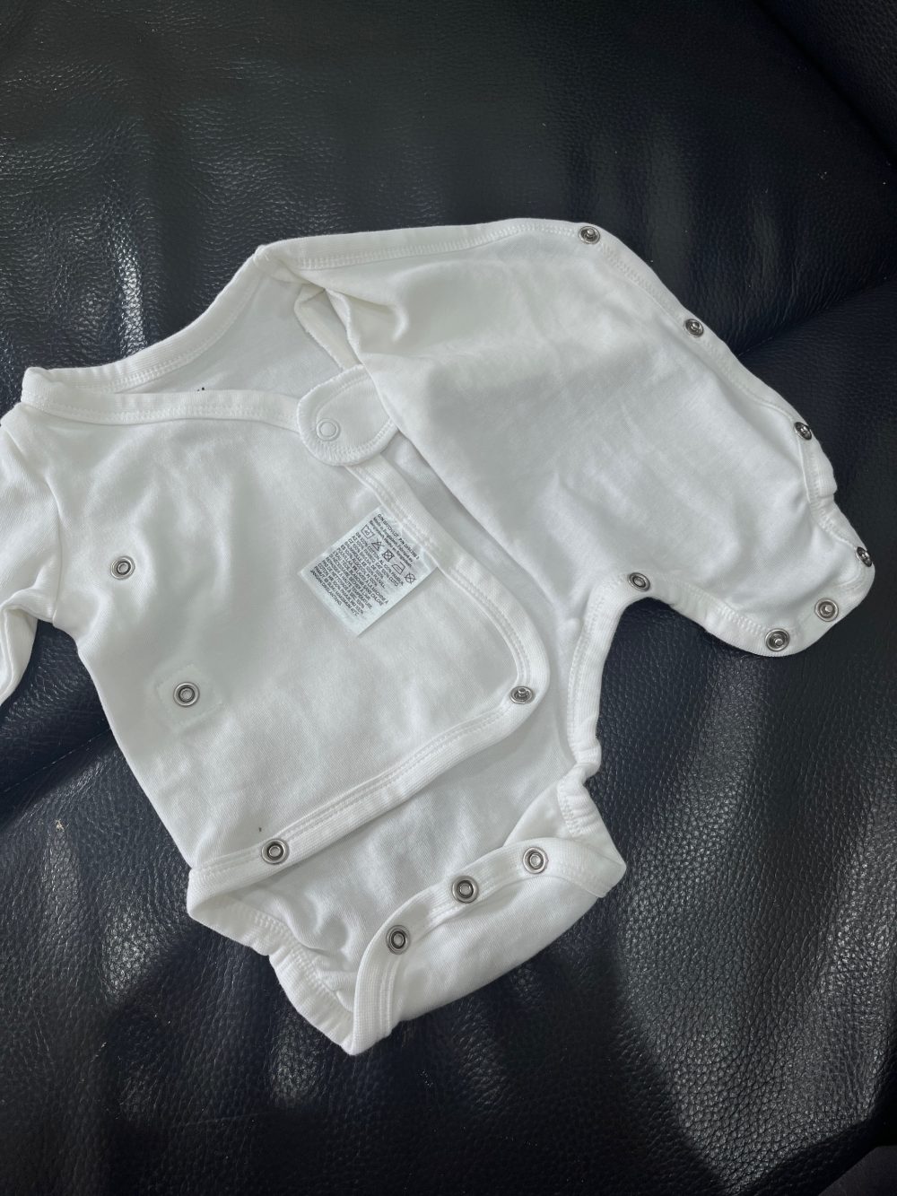 Set 3 bộ bodysuit đáp chéo H&M màu xanh/trắng (size 0→1m) - Ảnh 7