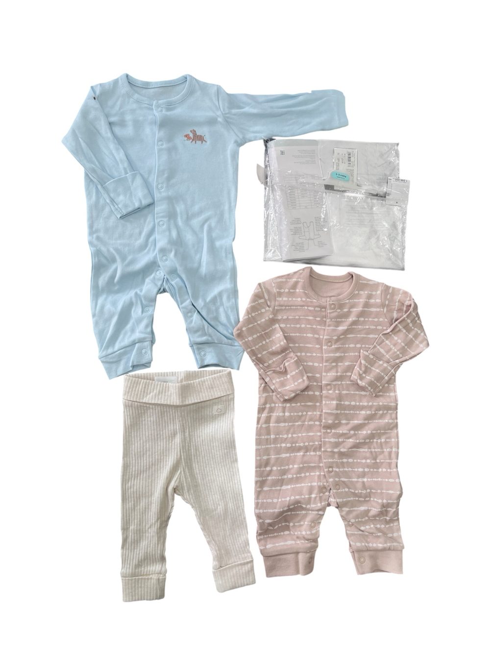dfe92e1734ce4dfa81975fe117cdf26d Set 2 bodysuit dài tay Mothercare màu nâu/xanh (size 1→3m) tặng kèm quần dài H&M màu be (size 2→4m) - Ảnh 1