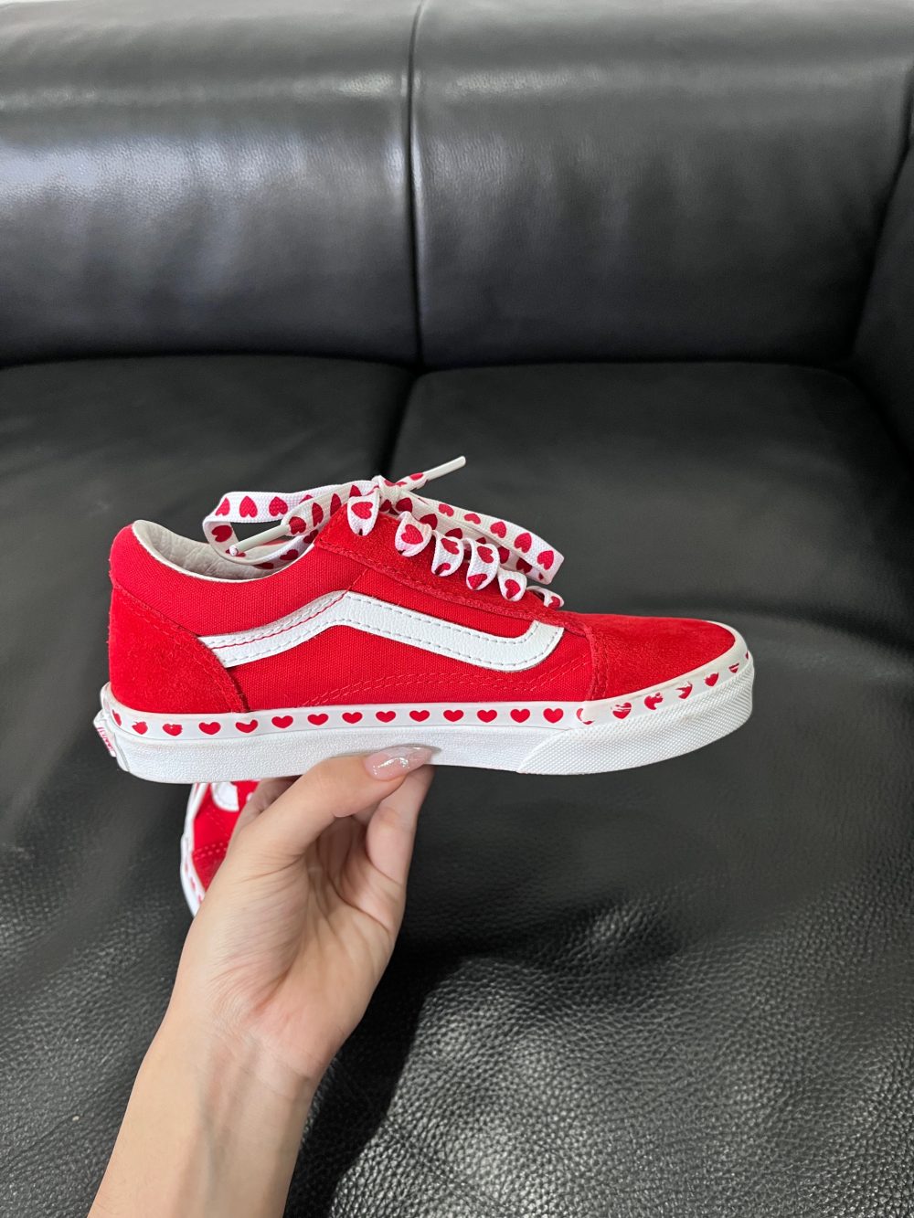 Giày Vans Kids Old Skool hoạ tiết trái tim màu đỏ (size 31.5~19cm) - Ảnh 11