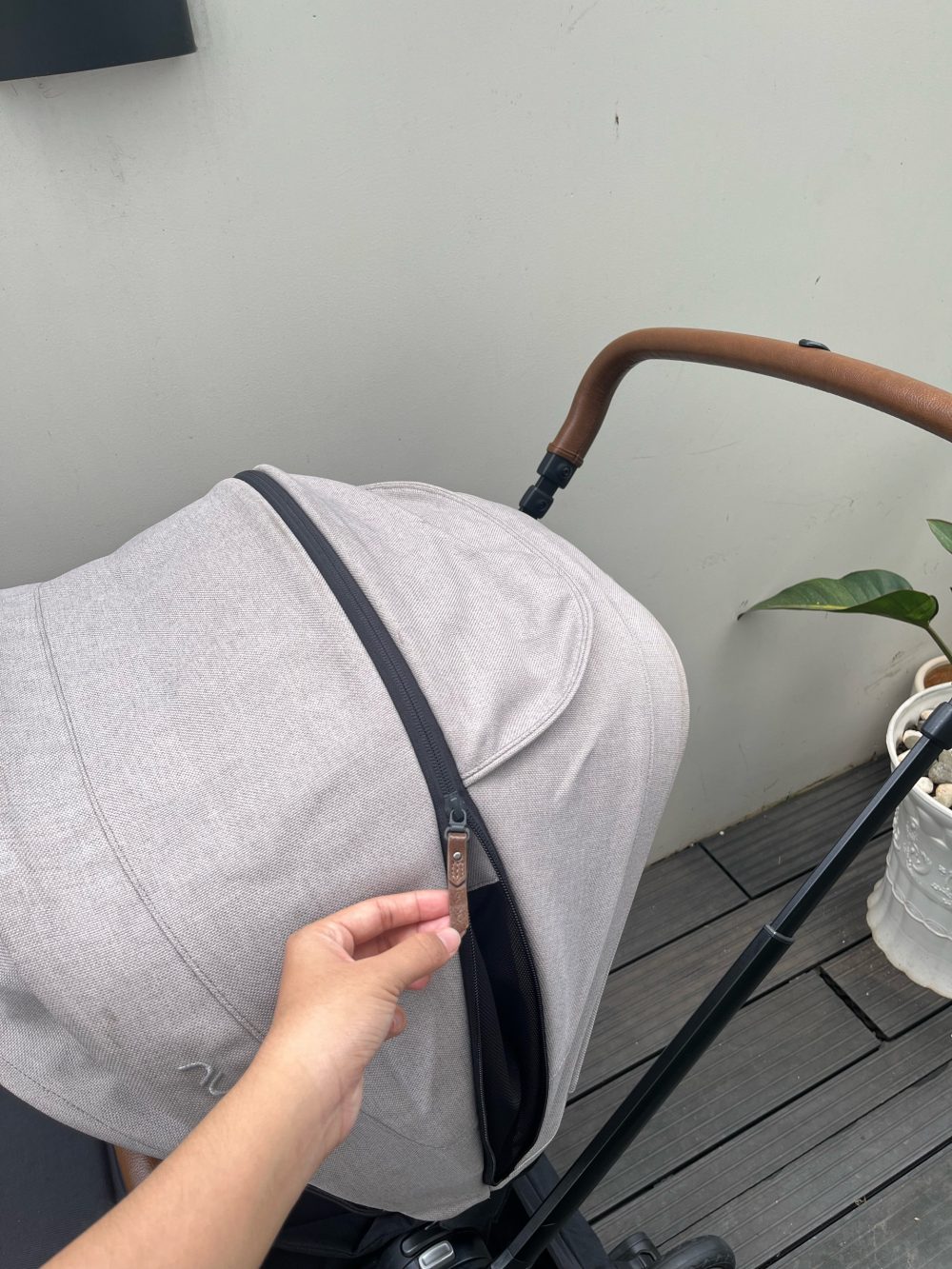 Xe đẩy Nuna Triv màu xám khung đen (size: 0–>4y, tối đa 22kg) - Ảnh 5