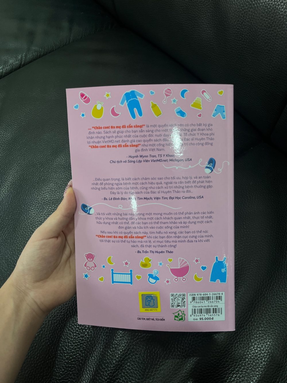 Set 2 cuốn sách Tận hưởng hành trình nuôi con sữa mẹ và Chào con ba mẹ đã sẵn sàng - Ảnh 6