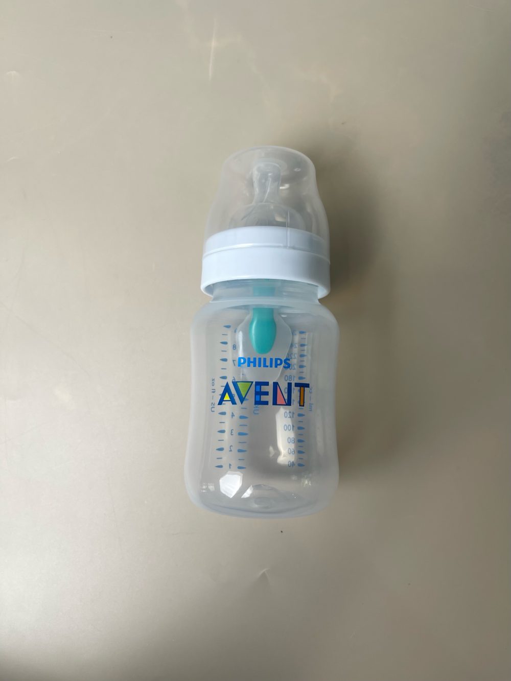 Set 4 bình sữa Philips Avents Anti- Colic 260ml ( 1m+/full box) - Ảnh 3